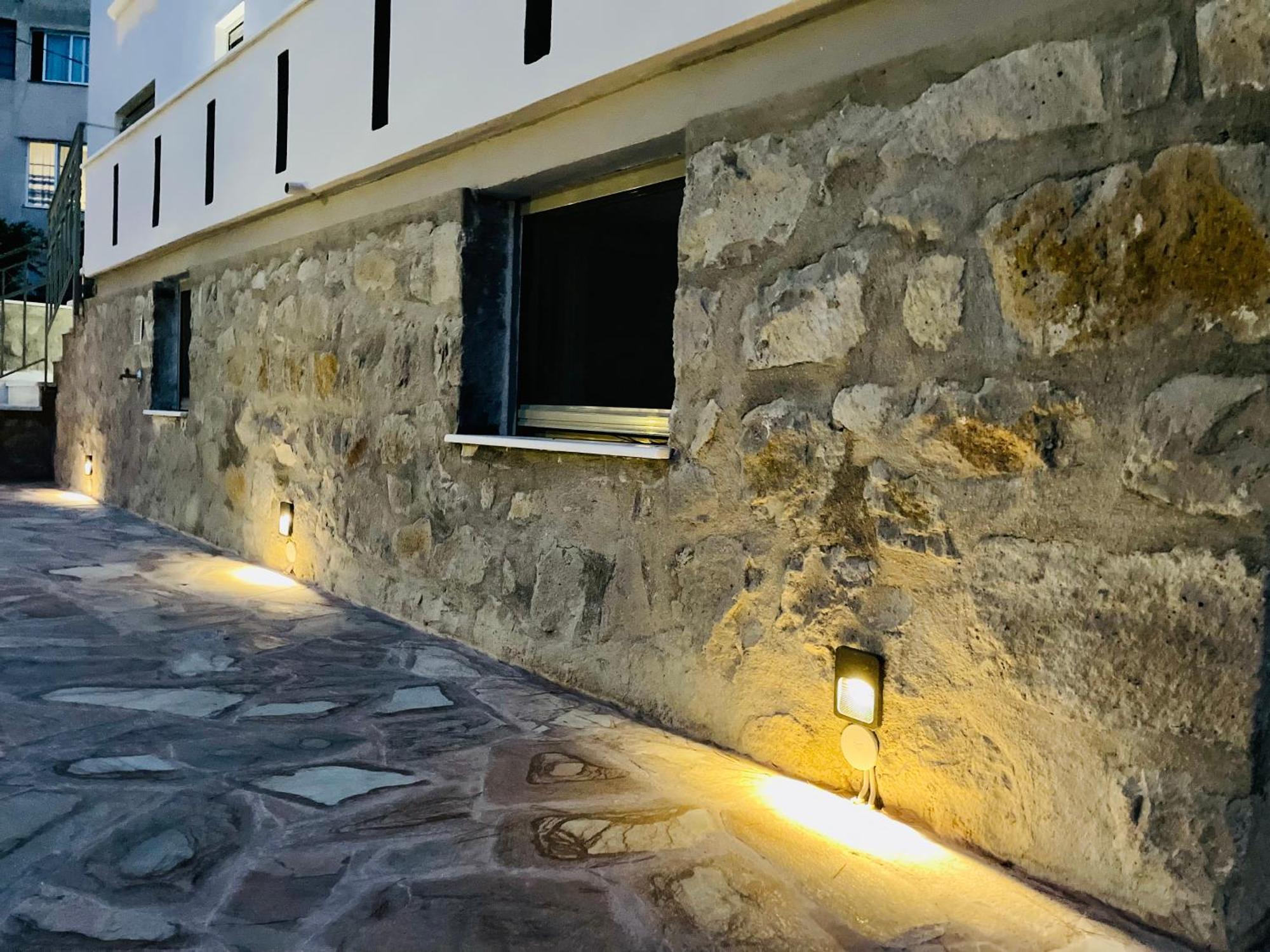 Villa Isabella Aegina Vathí Exteriör bild
